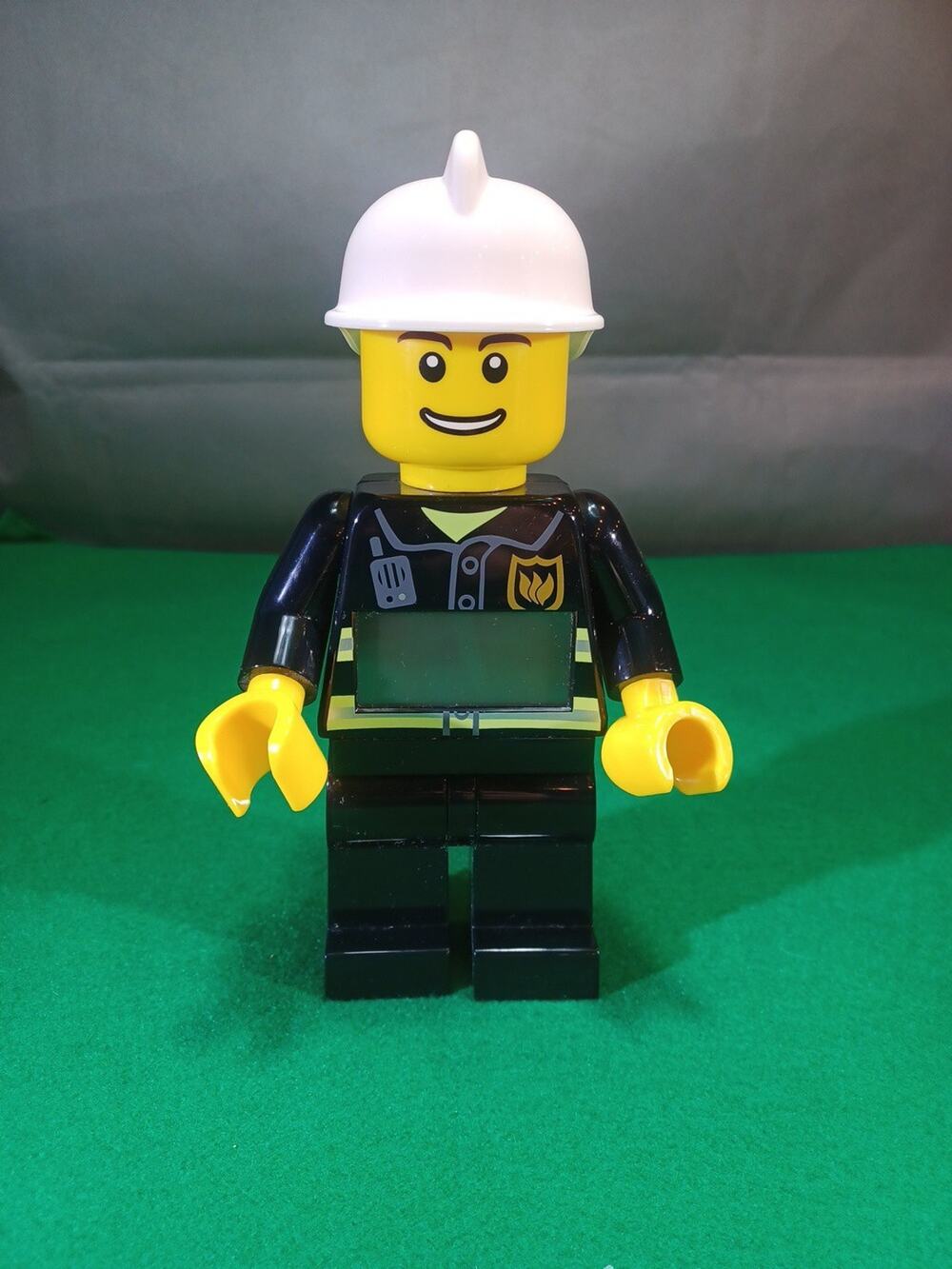 Lego city movie FireMan Clock 9 “ Working Tested LCD